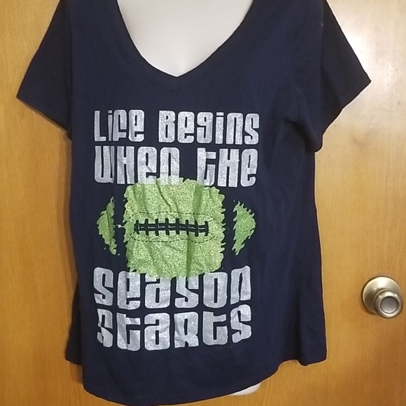 Lady 12 Seahawks shirt - Picture 3 of 4